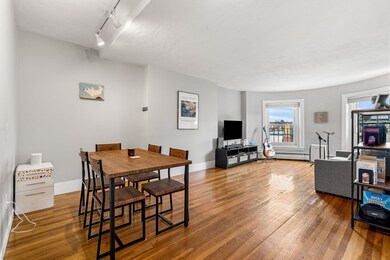 922 Beacon St unit 44, Boston, MA 02215 - photo 6
