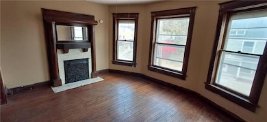 704 N 12th St unit 704, Saint Joseph, MO 64501 - photo 3