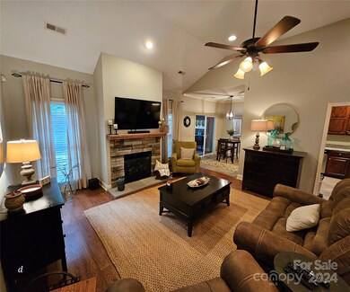 106 Abbington Ln, Shelby, NC 28150 - photo 7