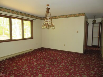 257 Fawn Lake Dr, Hawley, PA 18428 - photo 5