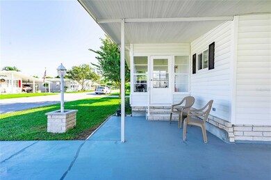 35132 Colony Hills Dr, Zephyrhills, FL 33541 - photo 6