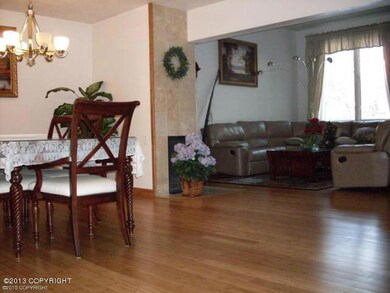 Dining Area 1