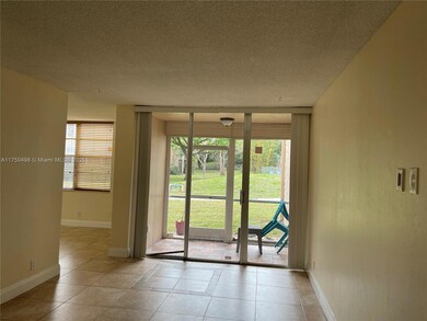 Live Oak Place unit 108, Davie, FL 33324 - photo 4