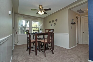 4860 Southwood Dr, Sheffield Lake, OH 44054 - photo 6