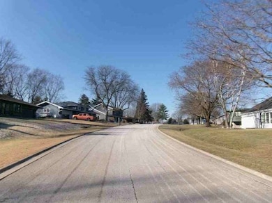 2021 Radcliffe Dr, Aurora, IL 60506 - photo 6