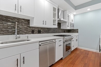 Harbor Towers unit 33G, Boston, MA 02110 - photo 6