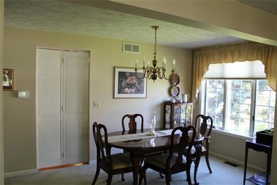 Dining Room 15'3