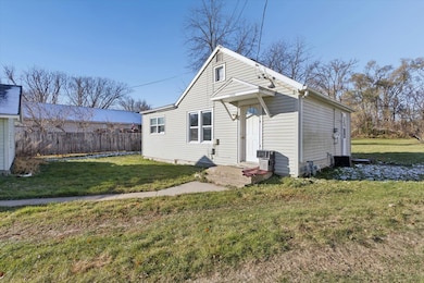 1328 Bittel St, Beloit, WI 53511 - photo 4