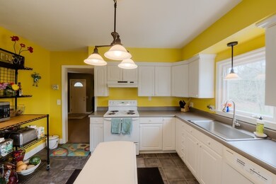 34 Wales Rd, Monson, MA 01057 - photo 3