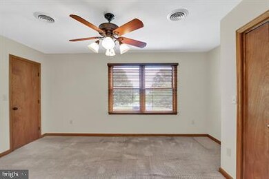 1049 Yoder Dr unit A, Hartly, DE 19953 - photo 7