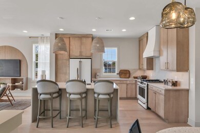 323 Edith Cir, Nashville, TN 37208 - photo 6