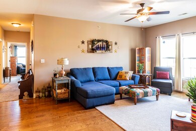 27 N Grace Lane 202