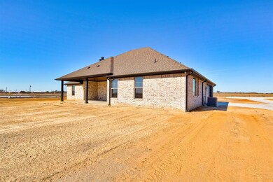 2240 Cr 1104, Cleburne, TX 76031 - photo 6
