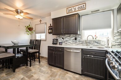 15 S Oak Ave, Fords, NJ 08863 - photo 7