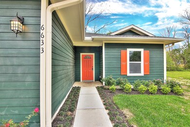 6614 Knox St, Houston, TX 77091 - photo 3