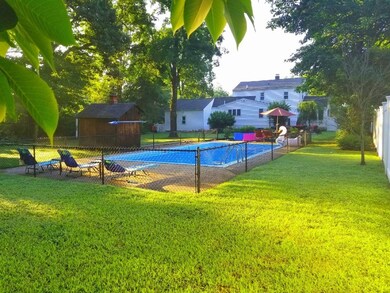 394 Franklin St, Wrentham, MA 02093 - photo 4