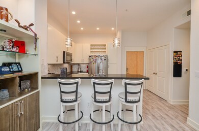 Lofts on Post Oak unit 1501, Houston, TX 77056 - photo 7