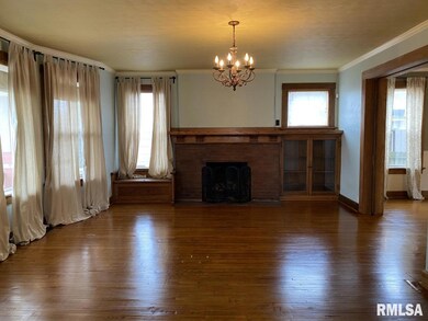 125 W 16th St, Davenport, IA 52803 - photo 6