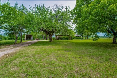 4840 Helen Dr, Denison, TX 75020 - photo 4