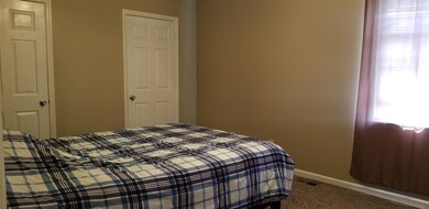 716 Whitthorne St, Shelbyville, TN 37160 - photo 2