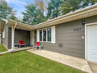 9387 Nees St, Ashmore, IL 61912 - photo 2