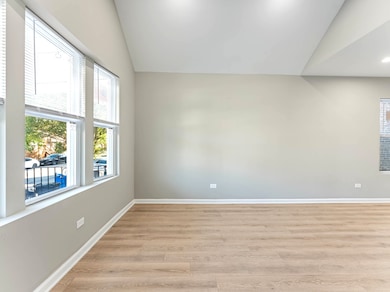 2733 W 38th St, Chicago, IL 60632 - photo 4