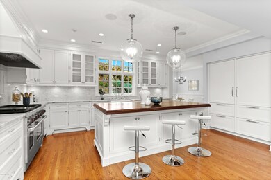 Gourmet Kitchen