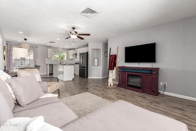 11180 N 71st Dr, Peoria, AZ 85345 - photo 5