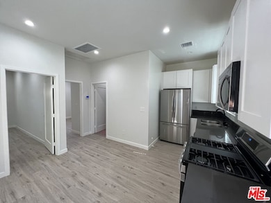 4846 Topanga Canyon Blvd, Los Angeles, CA 91364 - photo 7