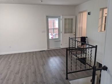 374 W Old Cross Rd, New Market, VA 22844 - photo 5