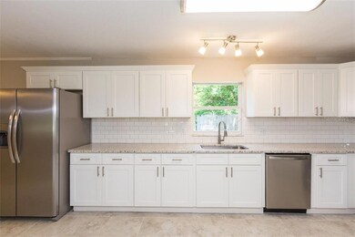 510 15th Ct NE, Winter Haven, FL 33881 - photo 2