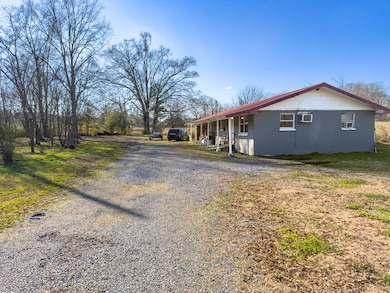 2227 Cave Hollow Rd NE, Dalton, GA 30721 - photo 3