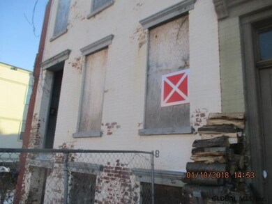 8 Alexander St, Albany, NY 12202 - photo 7
