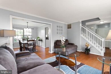 18846 Beaten Path Ct, Triangle, VA 22172 - photo 6