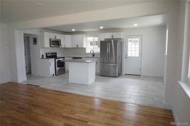 1756 Florence St, Aurora, CO 80010 - photo 4