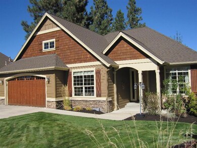 60840 Goldenwood Loop, Bend, OR 97702 - photo 2