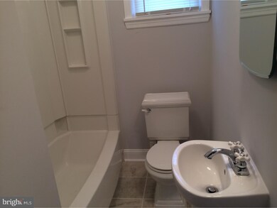 225 Delaware Ave, Riverside, NJ 08075 - photo 3