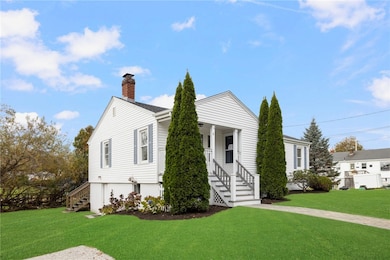 8 Marion St, Newport, RI 02840 - photo 6