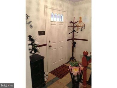 2 Chadwick Ct, Robbinsville, NJ 08691 - photo 2