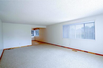 543 Hemlock Ave, Central Point, OR 97502 - photo 5