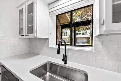 5505 Live Oak St unit 116, Dallas, TX 75206 - photo 7