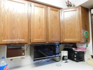 2331 Woodbrook Cir N unit 341, Columbus, OH 43223 - photo 7