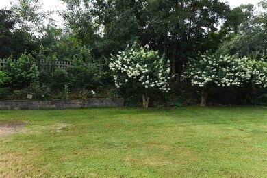 33 Floyd Ave, Manchester, NH 03103 - photo 4