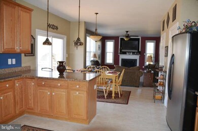 2752 Queensberry Dr, Huntingtown, MD 20639 - photo 5