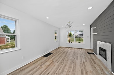 8397 Wicklow Ave, Cincinnati, OH 45236 - photo 6