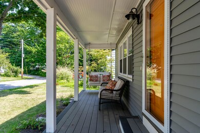 21 Wayne St, Portland, ME 04102 - photo 4