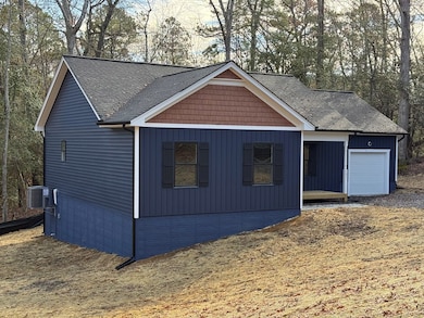 161 Walnut St, Kilmarnock, VA 22482 - photo 4