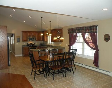 17 Carlisle Rd, South Portland, ME 04106 - photo 6