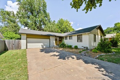 3923 E 52nd St, Tulsa, OK 74135 - photo 5