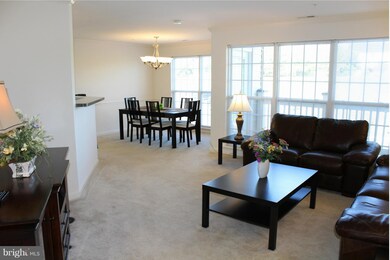 2504 Hemingway Dr unit 2D, Frederick, MD 21702 - photo 4